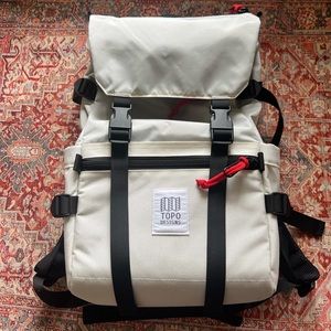 Topo Designs Classic Rover Backpack (white)